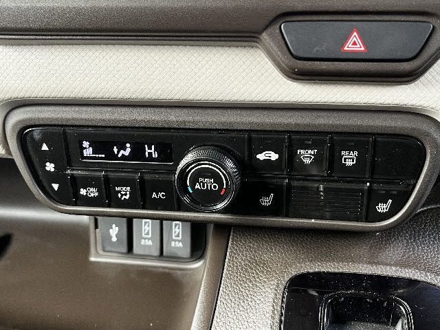 HONDA N BOX 2021 Image 31