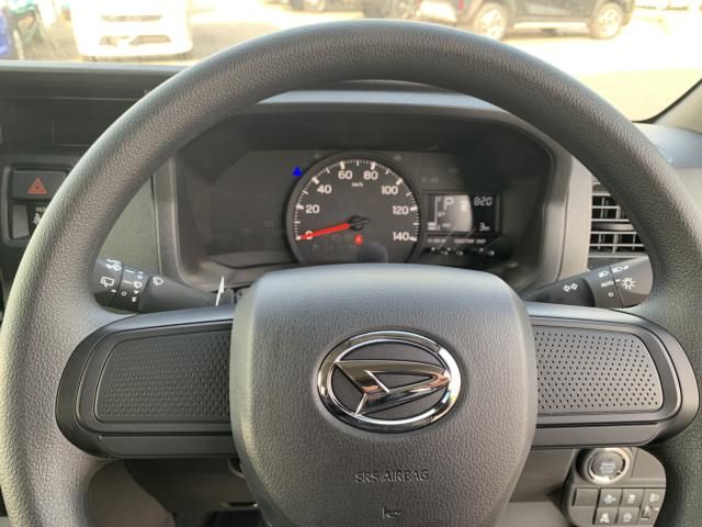 DAIHATSU HIJET CARGO 2025 Image 31