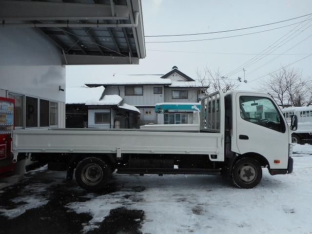 TOYOTA DYNA 2016 Image 31