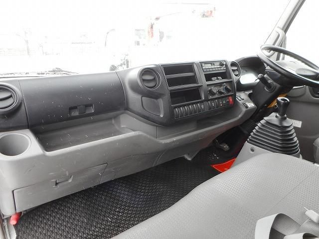 TOYOTA DYNA 2016 Image 31