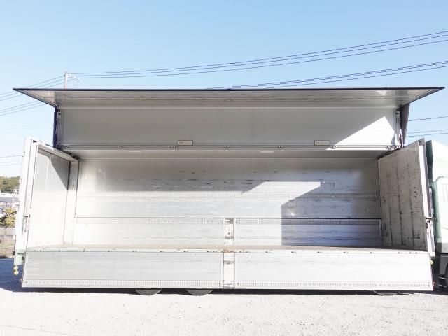 MITSUBISHI FUSOU SUPER GREAT 2014 Image 31