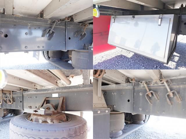 MITSUBISHI FUSOU SUPER GREAT 2014 Image 31