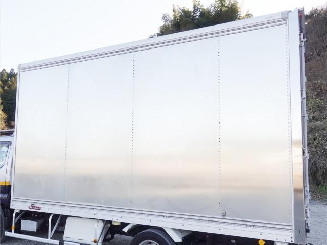 HINO DUTRO 2018 Image 31