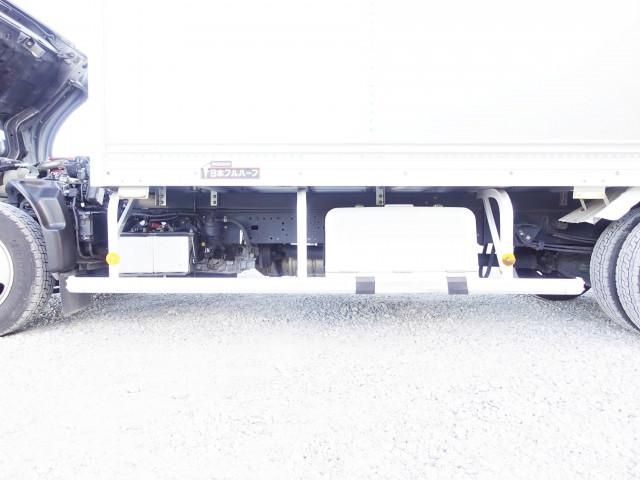 HINO DUTRO 2018 Image 31