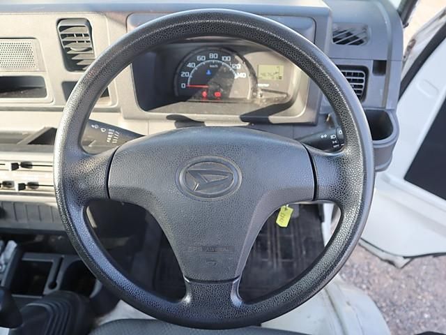 DAIHATSU HIJET TRUCK 2017 Image 31