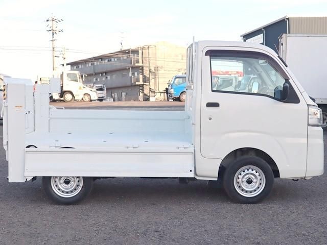 DAIHATSU HIJET TRUCK 2017 Image 31