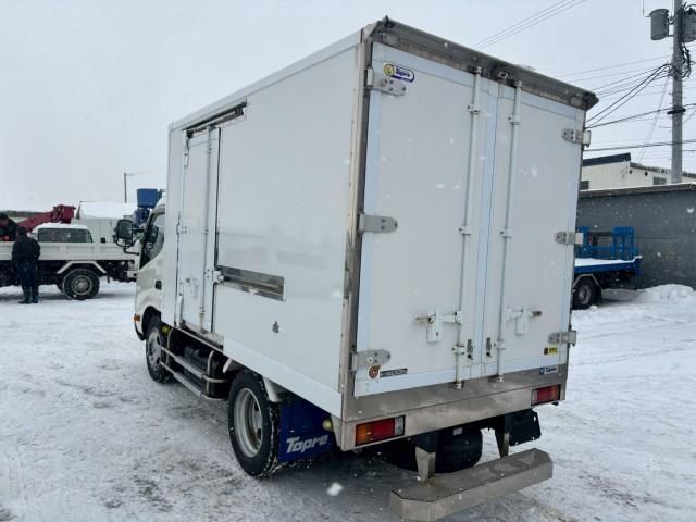 HINO DUTRO 2019 Image 31