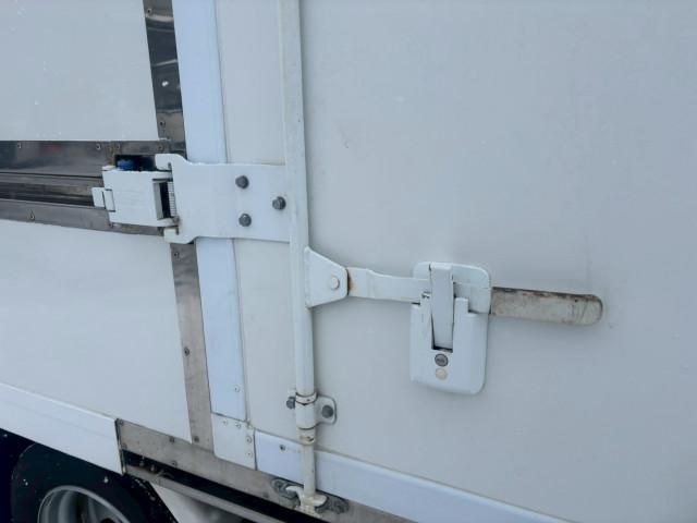 HINO DUTRO 2019 Image 31