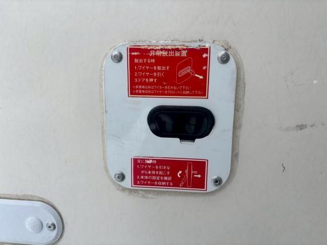 HINO DUTRO 2019 Image 31