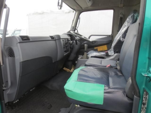 HINO DUTRO 2023 Image 31