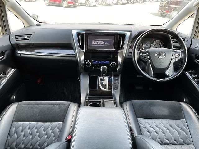 TOYOTA VELLFIRE 2016 Image 31