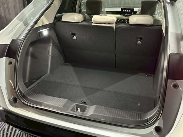 HONDA VEZEL E:HEV 2025 Image 31