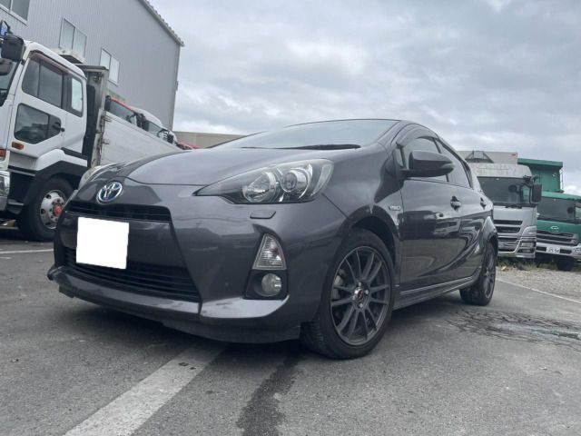 TOYOTA AQUA 2013 Image 31