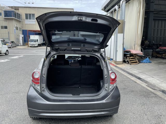 TOYOTA AQUA 2013 Image 31