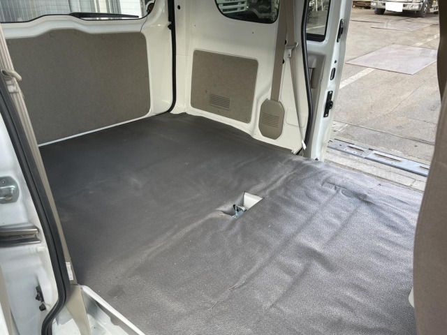 SUZUKI EVERY VAN 2018 Image 31