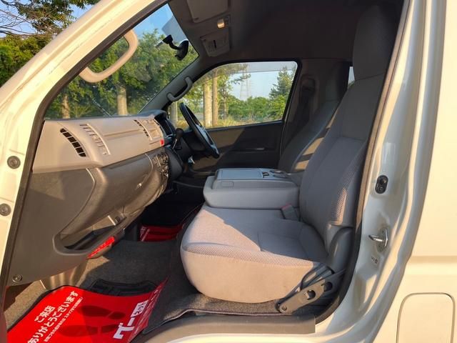 TOYOTA HIACE VAN 4WD 2008 Image 31