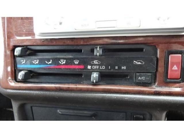 TOYOTA HIACE 2000 Image 31