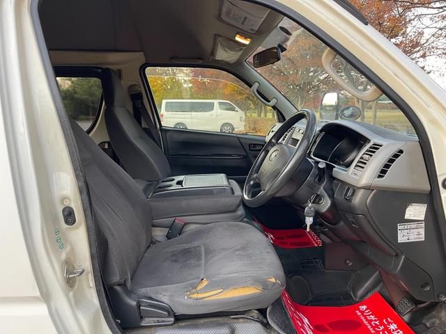 TOYOTA HIACE VAN 4WD 2012 Image 31