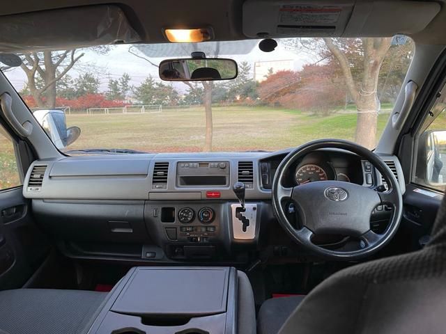 TOYOTA HIACE VAN 4WD 2012 Image 31