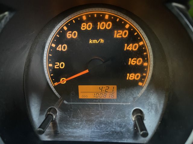 TOYOTA HIACE VAN 4WD 2012 Image 31