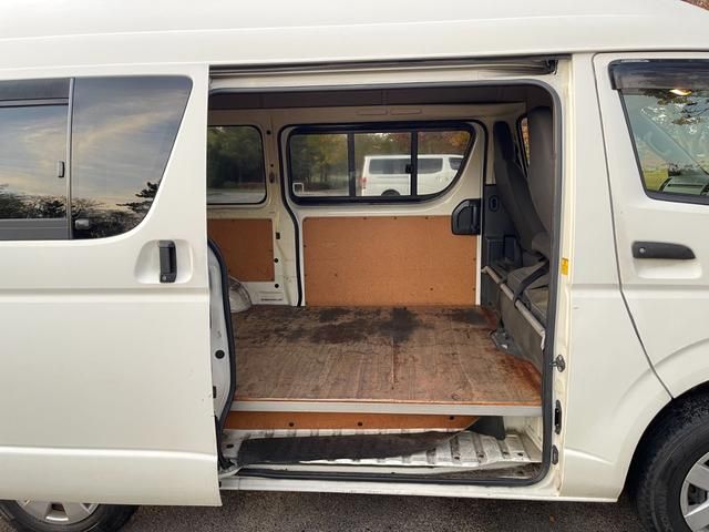 TOYOTA HIACE VAN 4WD 2012 Image 31