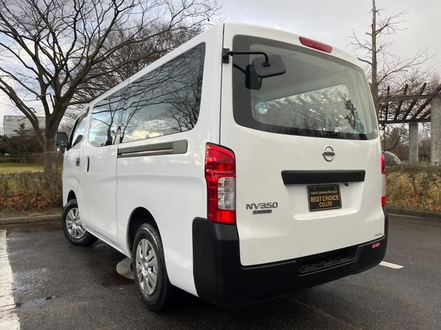 NISSAN NV350 CARAVAN 4WD 2017 Image 31