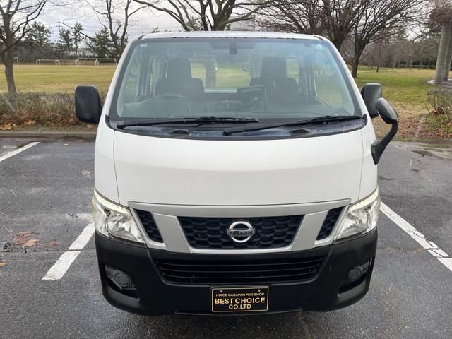 NISSAN NV350 CARAVAN 4WD 2017 Image 31