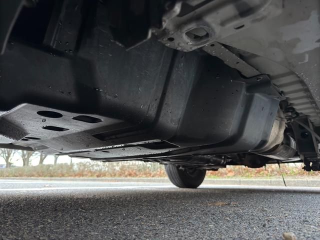 NISSAN NV350 CARAVAN 4WD 2015 Image 31