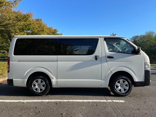 TOYOTA HIACE VAN 4WD 2015 Image 31