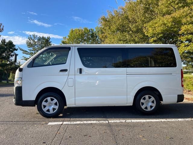 TOYOTA HIACE VAN 4WD 2015 Image 31