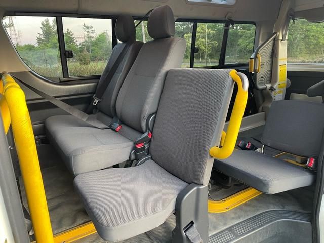 TOYOTA HIACE VAN 4WD 2011 Image 31