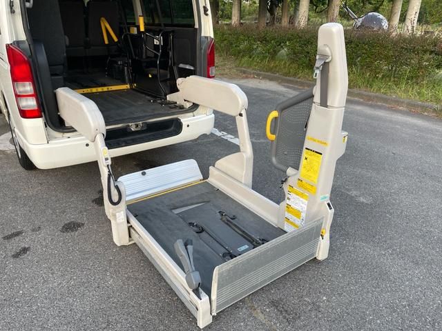 TOYOTA HIACE VAN 4WD 2011 Image 31