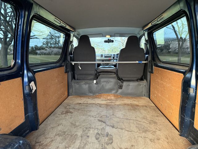 TOYOTA HIACE VAN 4WD 2013 Image 31