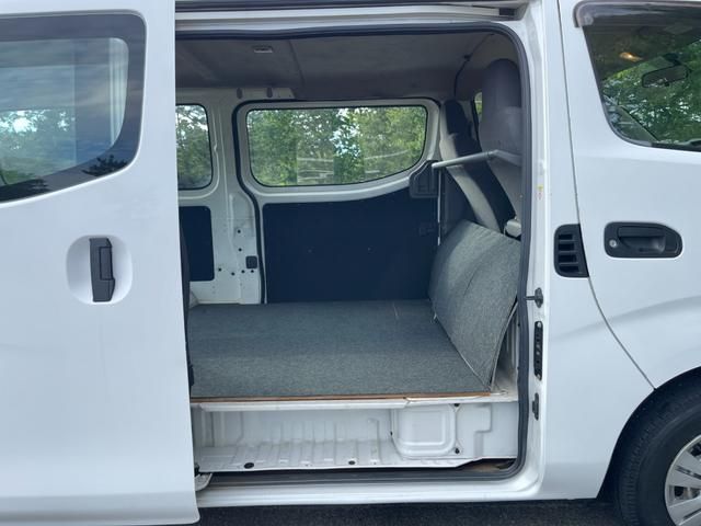 NISSAN NV350 CARAVAN 4WD 2012 Image 31