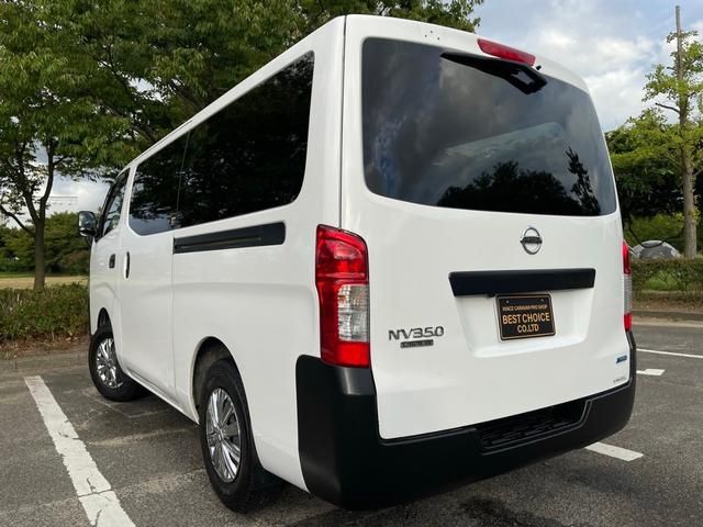 NISSAN NV350 CARAVAN 4WD 2013 Image 31