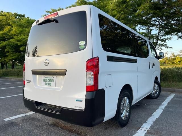 NISSAN NV350 CARAVAN 4WD 2013 Image 31