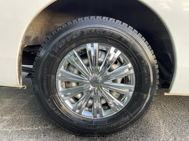 NISSAN NV350 CARAVAN 4WD 2013 Image 31