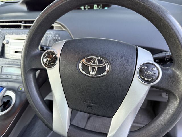 TOYOTA PRIUS 2010 Image 31