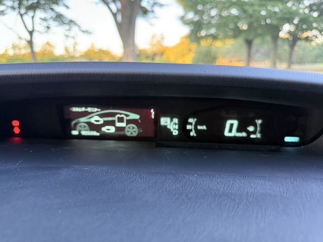 TOYOTA PRIUS 2010 Image 31