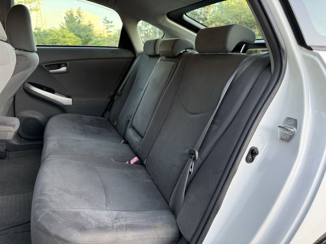 TOYOTA PRIUS 2010 Image 31