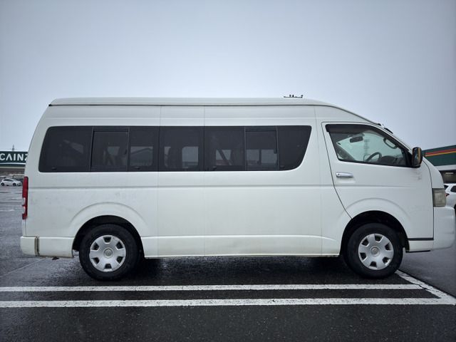 TOYOTA HIACE COMMUTER 4WD 2005 Image 31