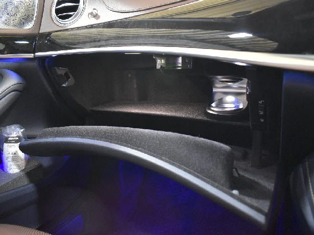 MERCEDES BENZ S CLAS 2019 Image 31