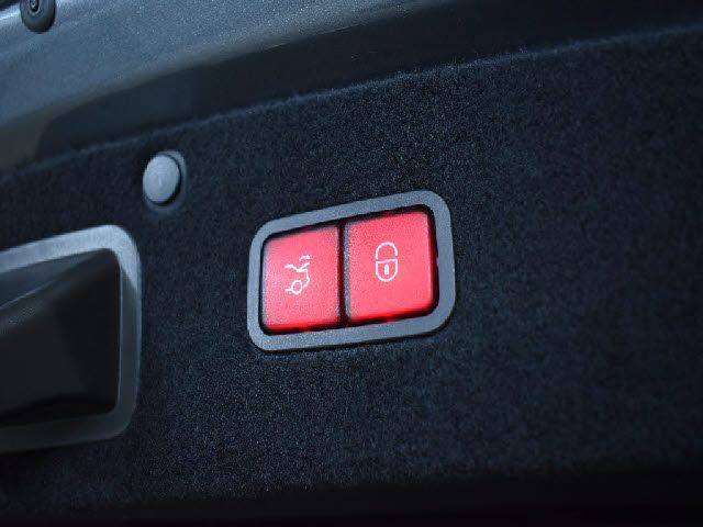 MERCEDES BENZ S CLAS 2019 Image 31