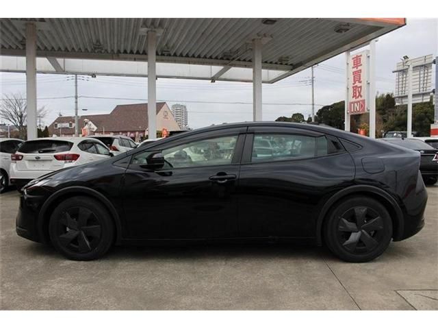 TOYOTA PRIUS 2023 Image 31