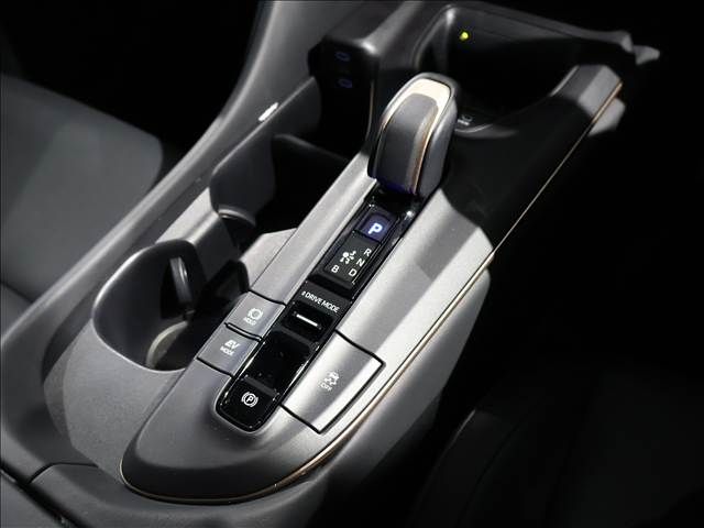 TOYOTA CROWN CROSSOVER 2023 Image 31