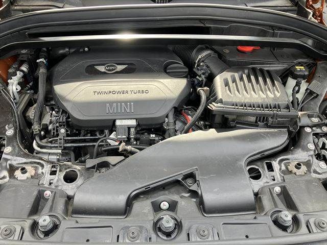 BMW MINI COOPER D CR 2017 Image 31