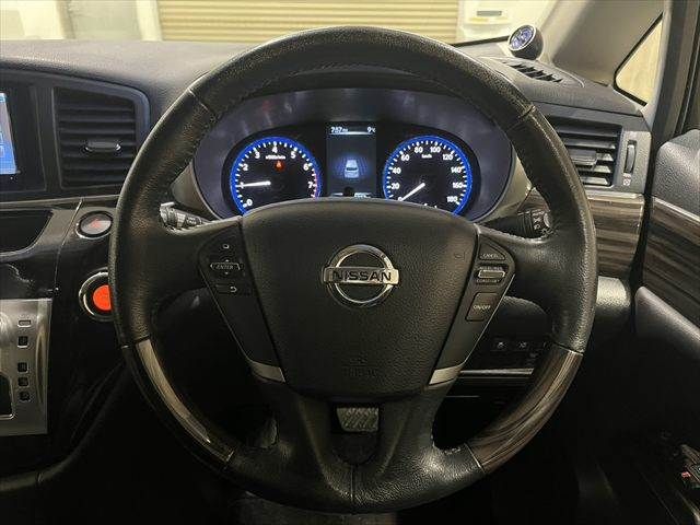 NISSAN ELGRAND 2015 Image 31