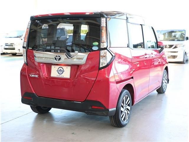 TOYOTA TANK 2017 Image 31