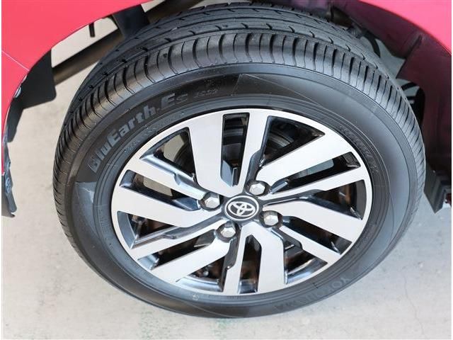 TOYOTA TANK 2017 Image 31