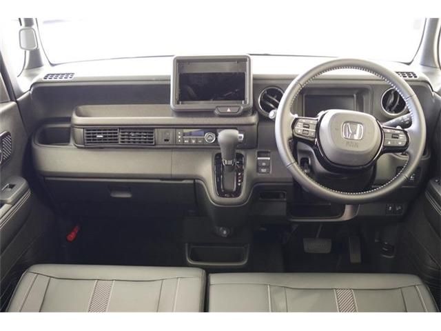 HONDA N BOX CUSTOM 2025 Image 31